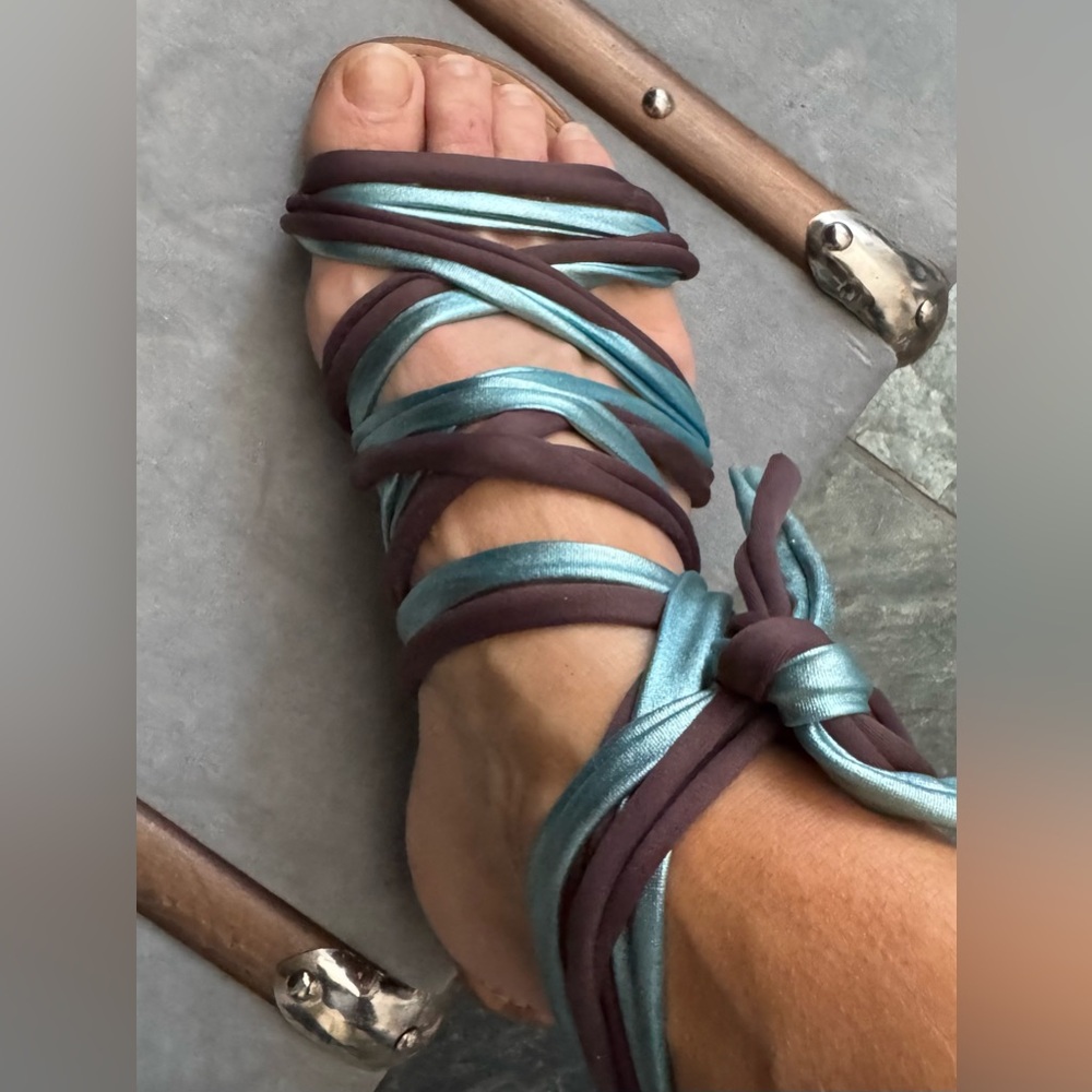 Papaya con Leche Sandals